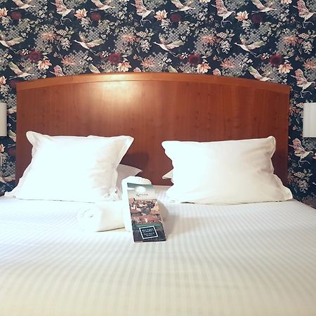 Grand Hotel Dauphine Toulon, Boutique Hotel & Suites Buitenkant foto
