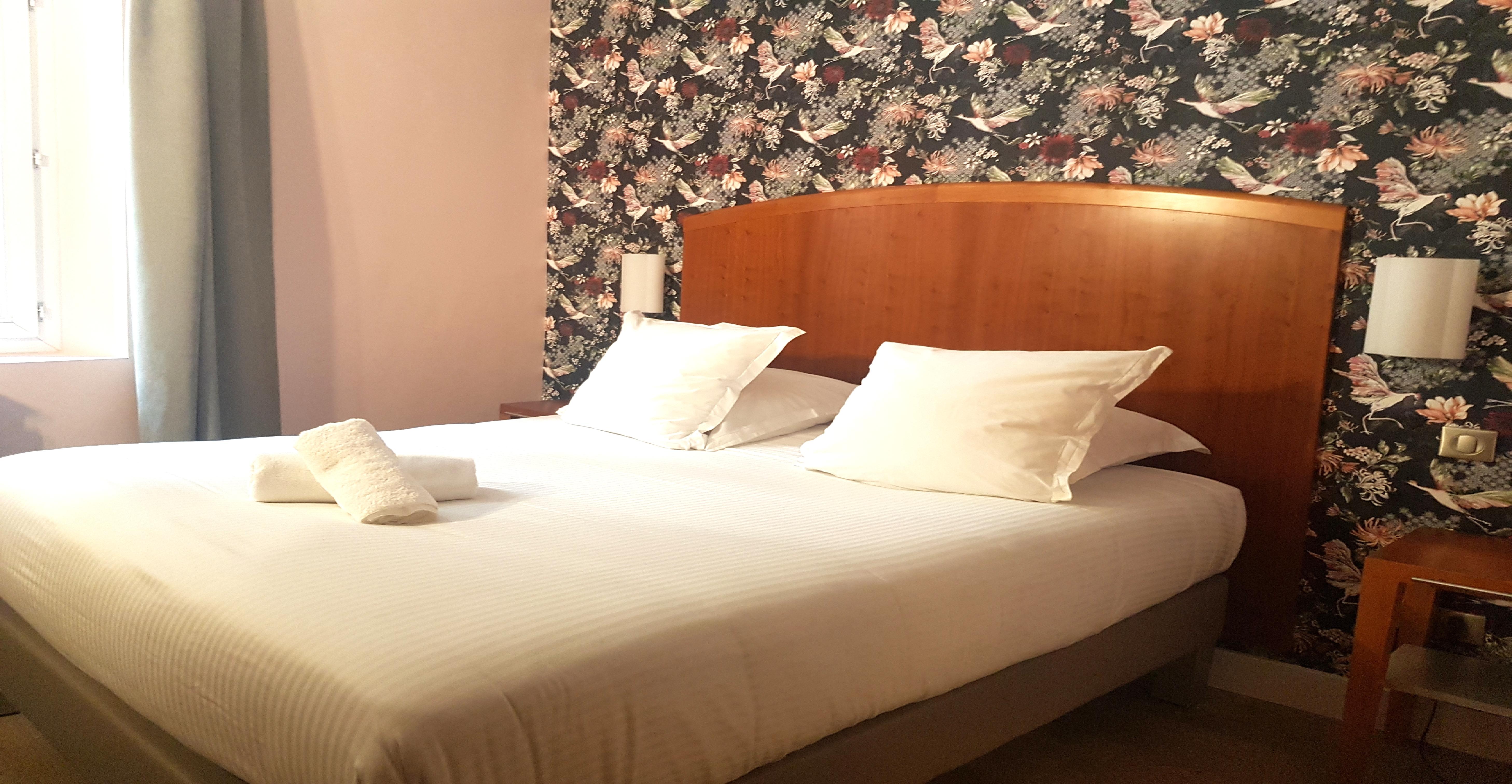 Grand Hotel Dauphine Toulon, Boutique Hotel & Suites Buitenkant foto