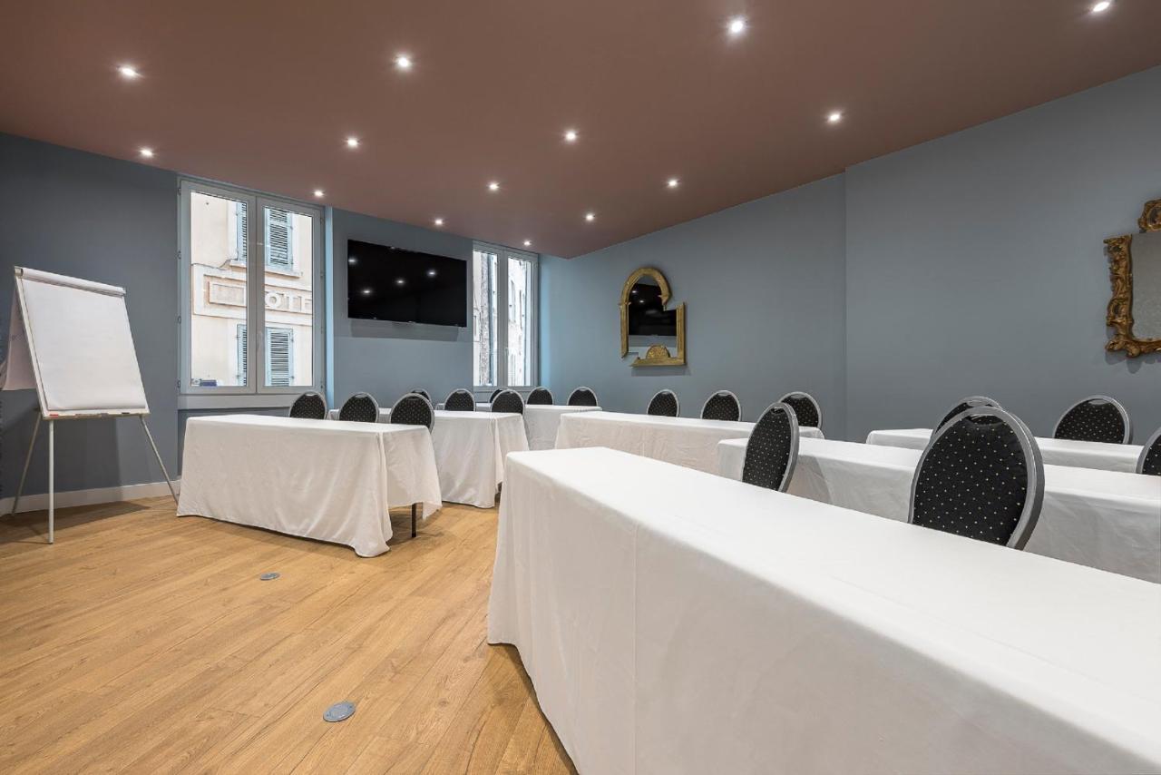 Grand Hotel Dauphine Toulon, Boutique Hotel & Suites Buitenkant foto
